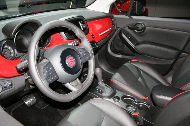 Illustration for article titled The 2016 Fiat 500X Does What Mini Never Did